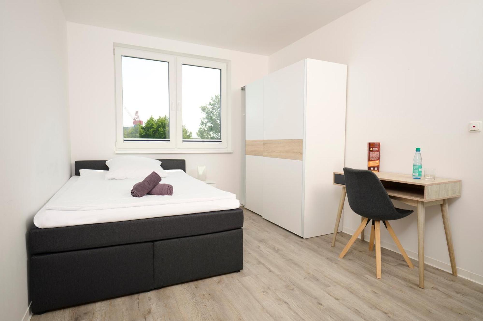 Shipyard Guesthouse Gaestehaus Fuer Geschaeftsreisende Und Monteure An Der Elsflether Werft Und Trainingcenter Heinemann Solutions Gmbh Dış mekan fotoğraf